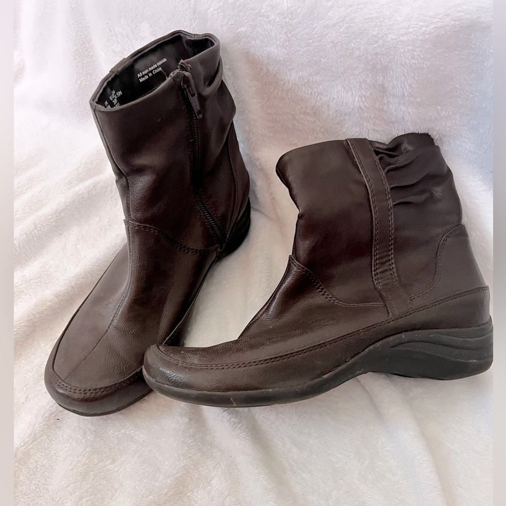 Hush Puppies Brown Boots